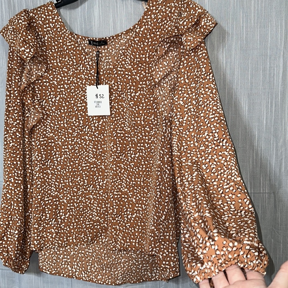Rust ruffled top - Picture 3 of 3